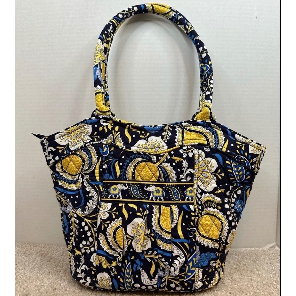 Vera Bradley Sweetheart Shoulder Bag Ellie Blue pattern Yellow Blue Quilted Boho